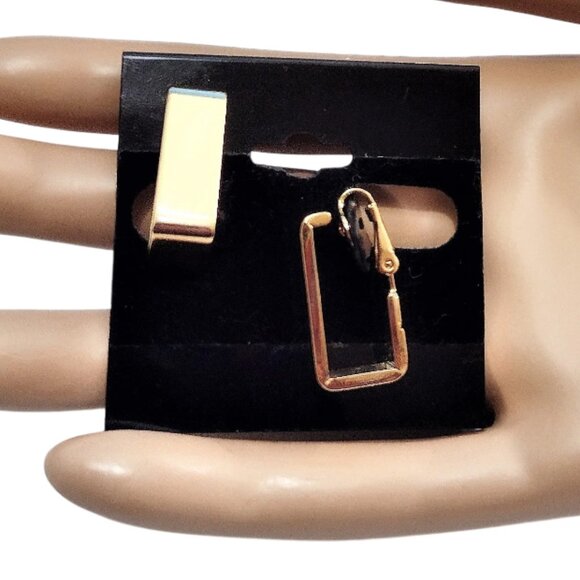 7/8" Long Avon Clip On Square Wide Band Hoop Earrings Gold Tone Vintage Polished - Picture 1 of 6